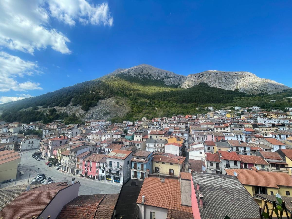 B&B Lorenzo Il Magnifico เชลาโน ภายนอก รูปภาพ