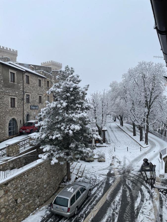 B&B Lorenzo Il Magnifico เชลาโน ภายนอก รูปภาพ