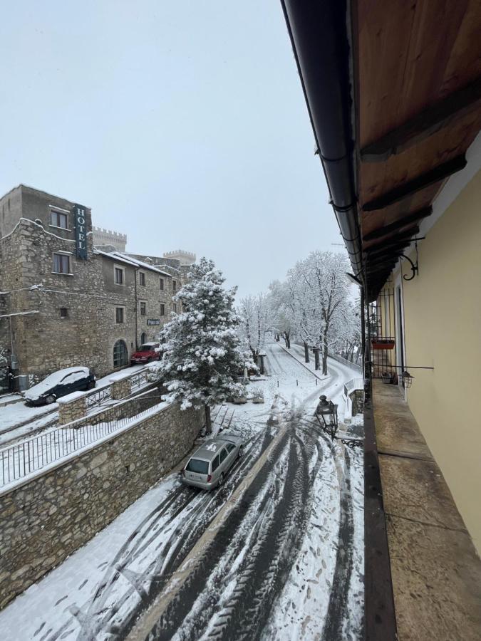 B&B Lorenzo Il Magnifico เชลาโน ภายนอก รูปภาพ