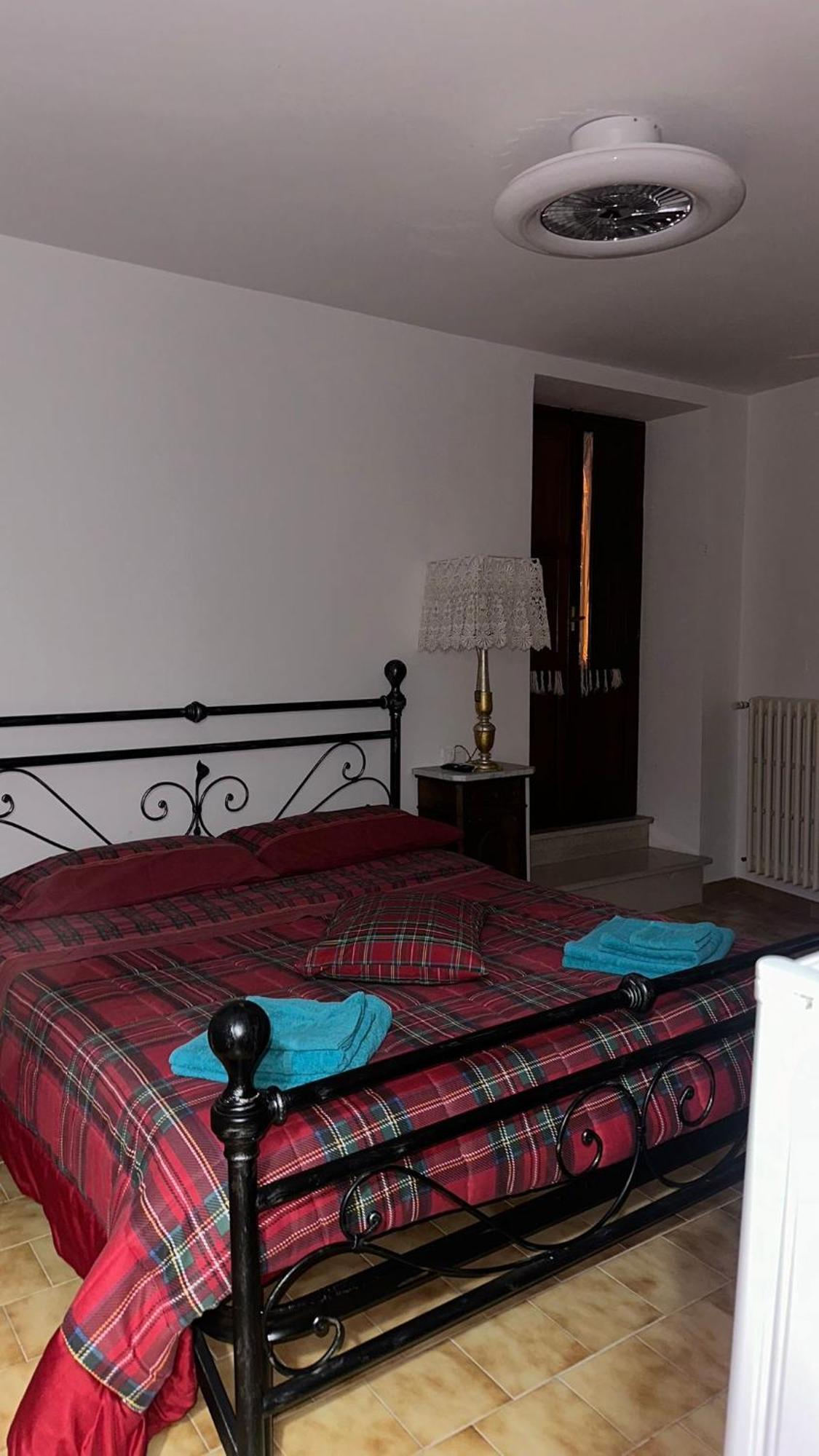 B&B Lorenzo Il Magnifico เชลาโน ภายนอก รูปภาพ