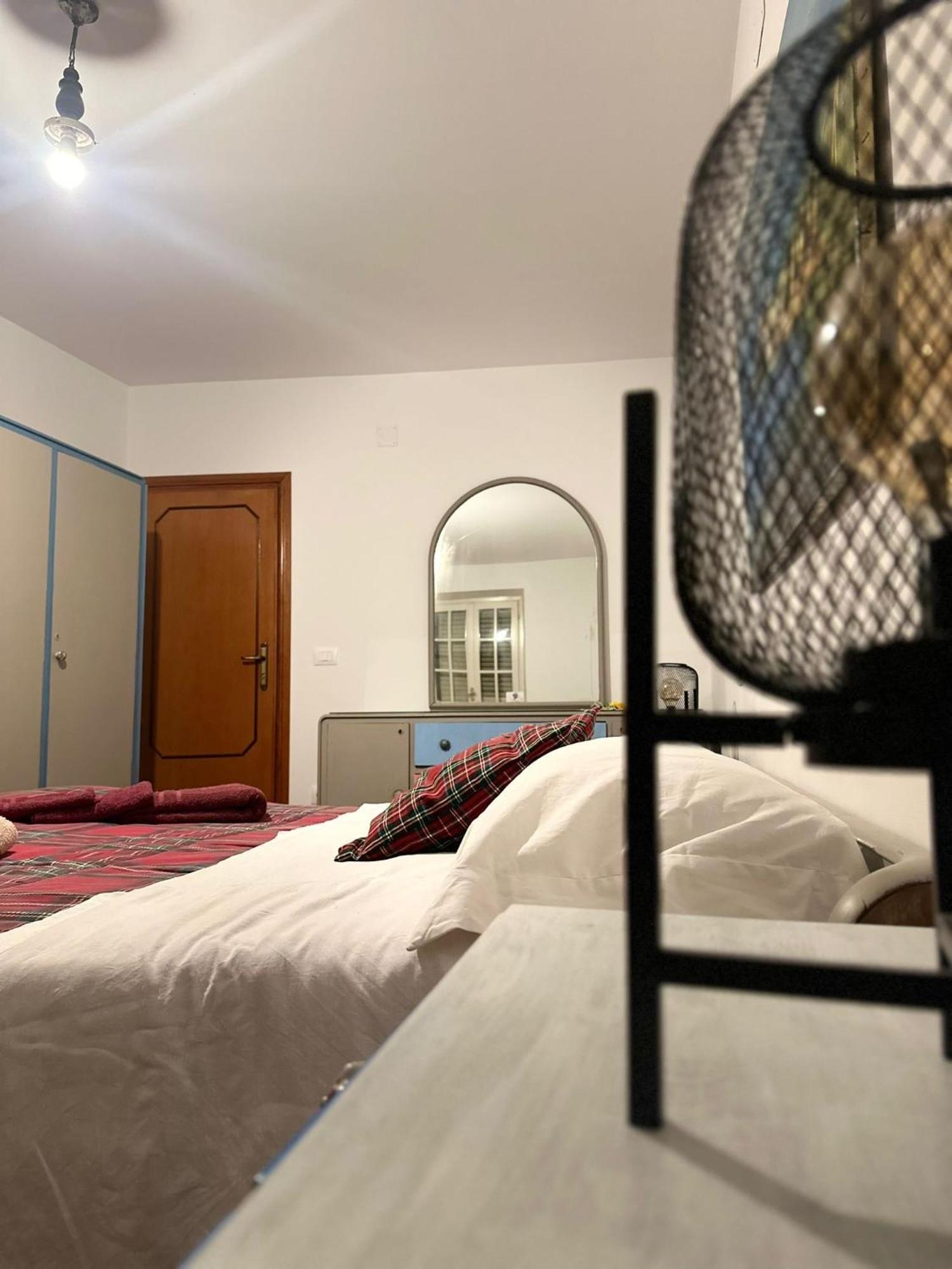 B&B Lorenzo Il Magnifico เชลาโน ภายนอก รูปภาพ