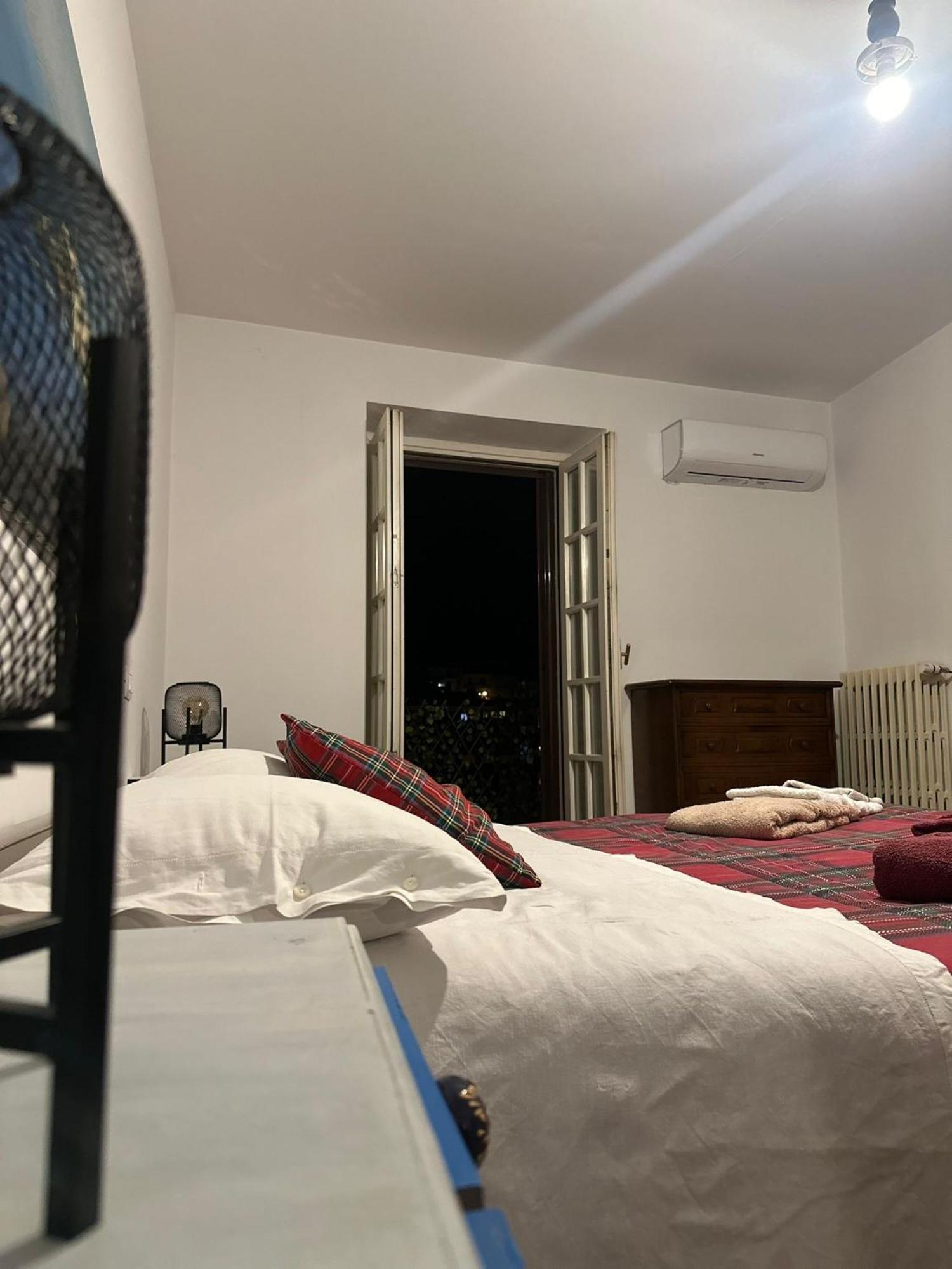 B&B Lorenzo Il Magnifico เชลาโน ภายนอก รูปภาพ