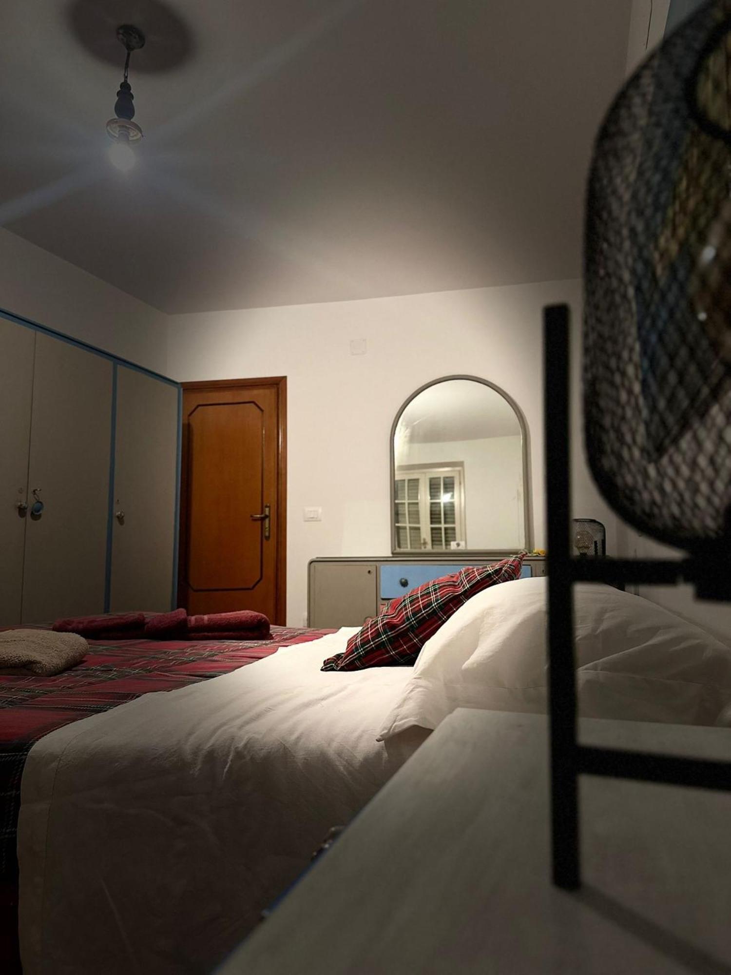 B&B Lorenzo Il Magnifico เชลาโน ภายนอก รูปภาพ